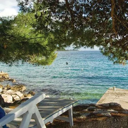 بيت للعطل Four Bedroom Holiday In