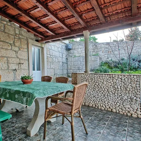 Four Bedroom Holiday In *